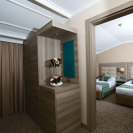 Ξενοδοχείο Insula & Konaklı