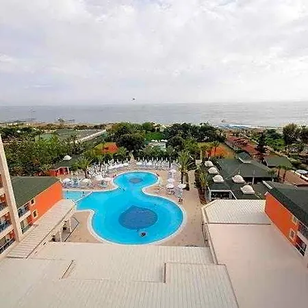Insula & Hotel 5*