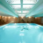 Insula & 5* Konaklı