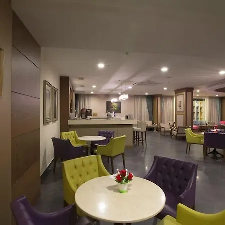 Insula & Hotel Konaklı