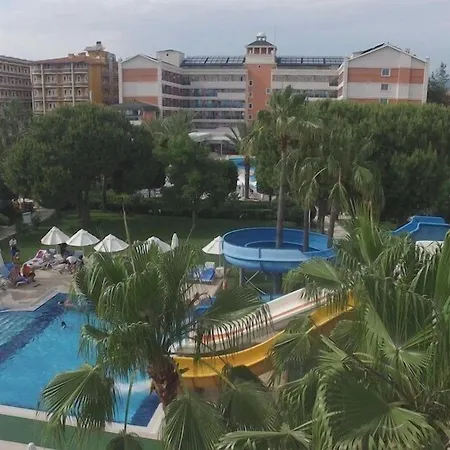 Hotel Insula & 5*